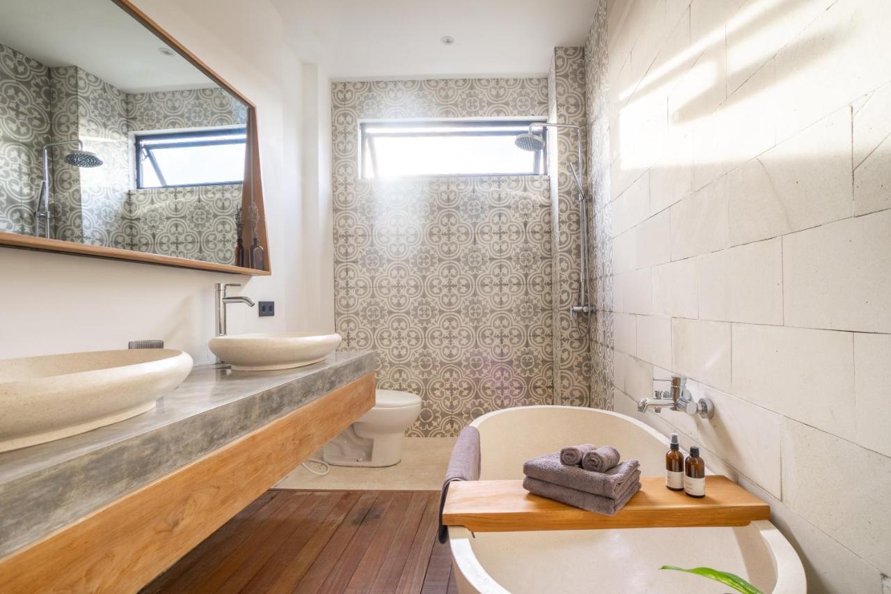 Suncoast Villa バドゥン エクステリア 写真