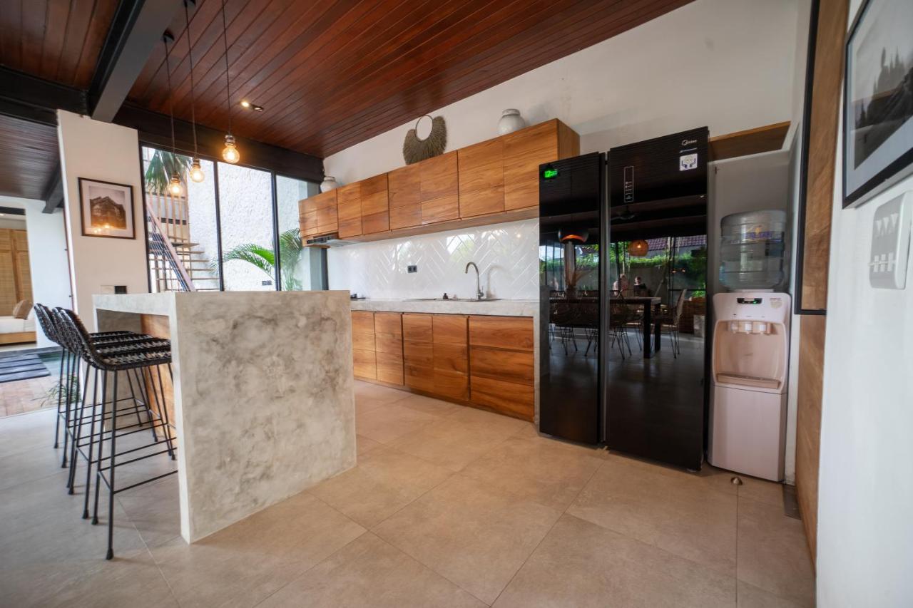 Suncoast Villa バドゥン エクステリア 写真