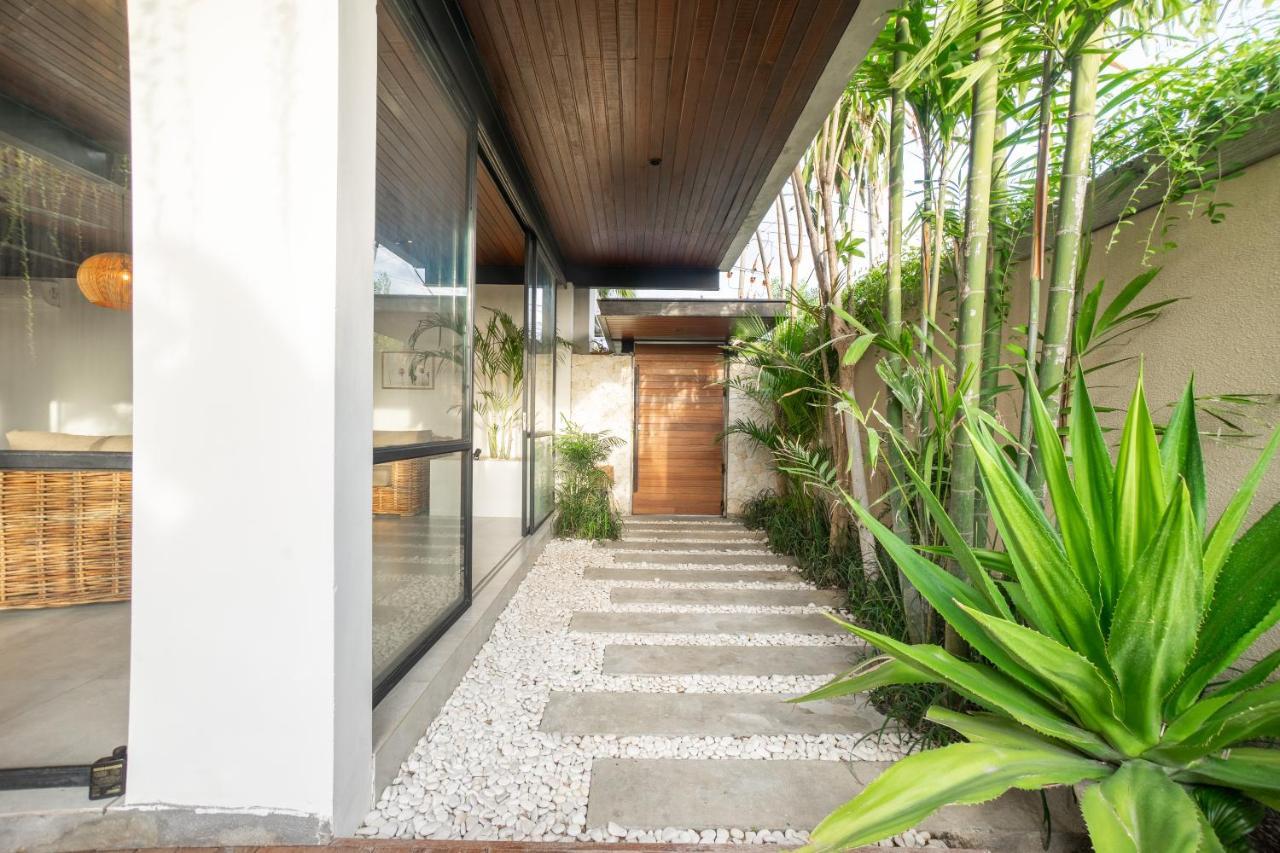 Suncoast Villa バドゥン エクステリア 写真