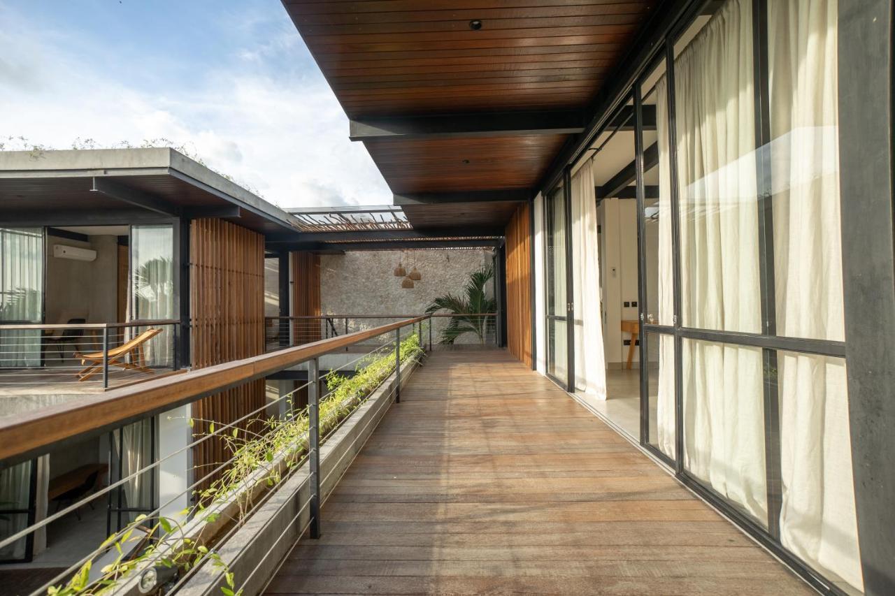 Suncoast Villa バドゥン エクステリア 写真